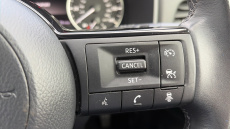 Nissan Qashqai 1.3 DiG-T MH Acenta Premium 5dr Petrol Hatchback